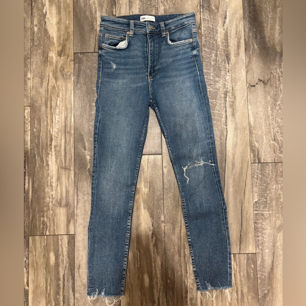 Zara Skinny Jeans Distressed Light Blue Sz 6